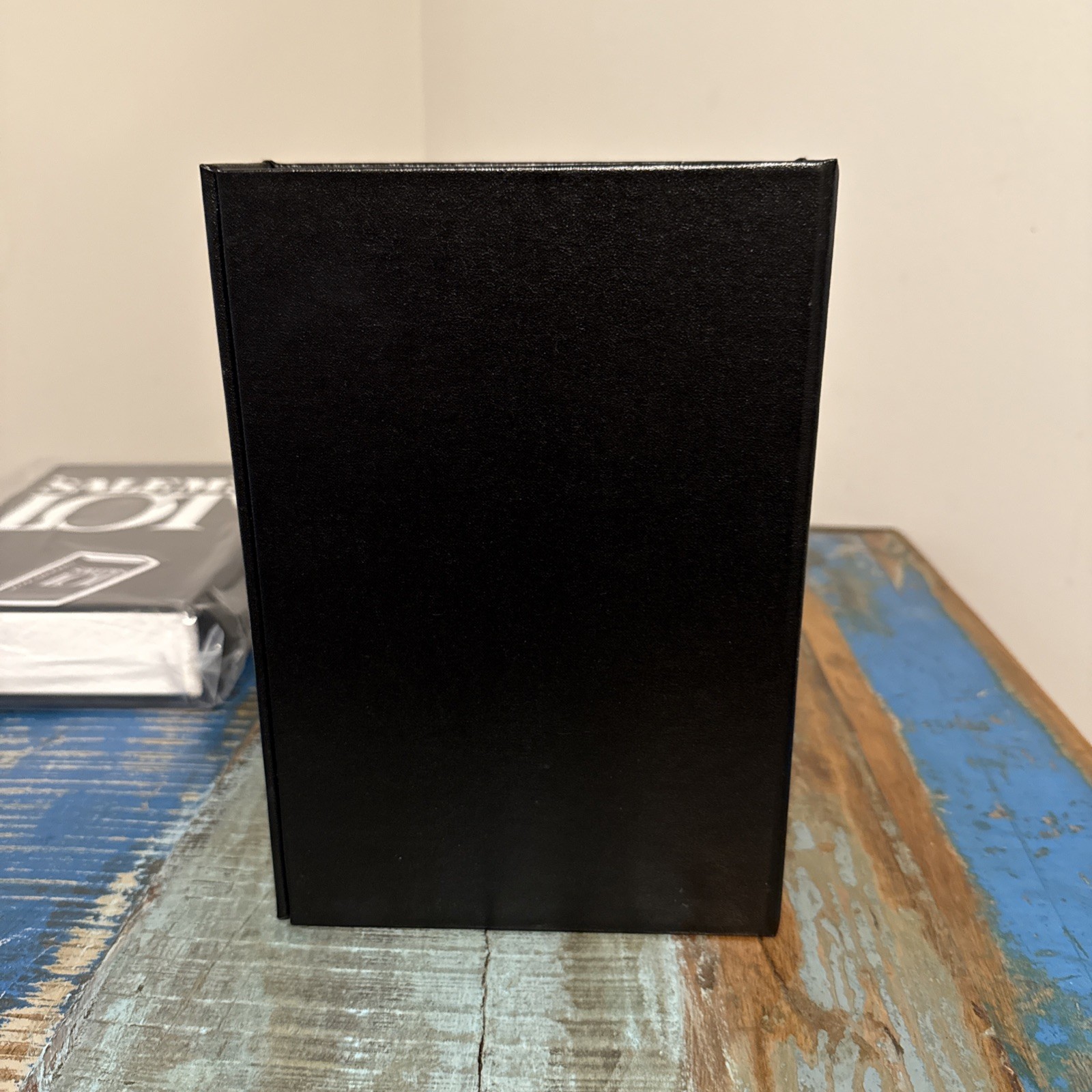 Stephen King’s Salem’s Lot High Quality Traycase Book Is NOT included