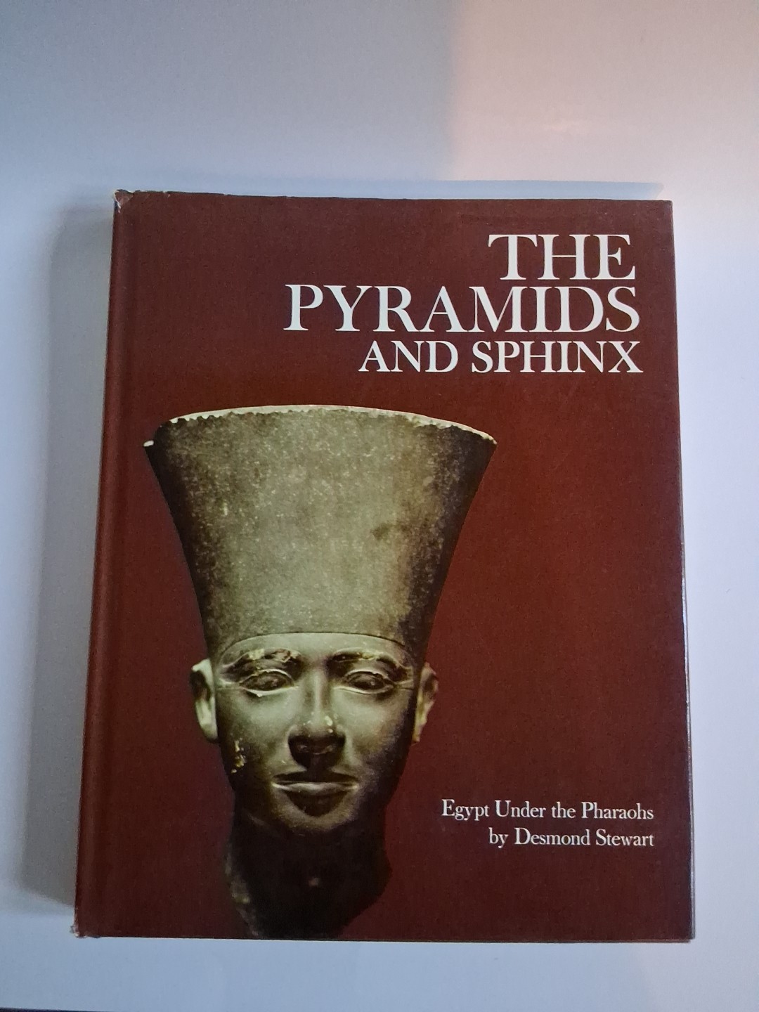 THE PYRAMIDS AND SPHINX By DESMOND STEWART HARDCOVER DJ 1977 Newsweek