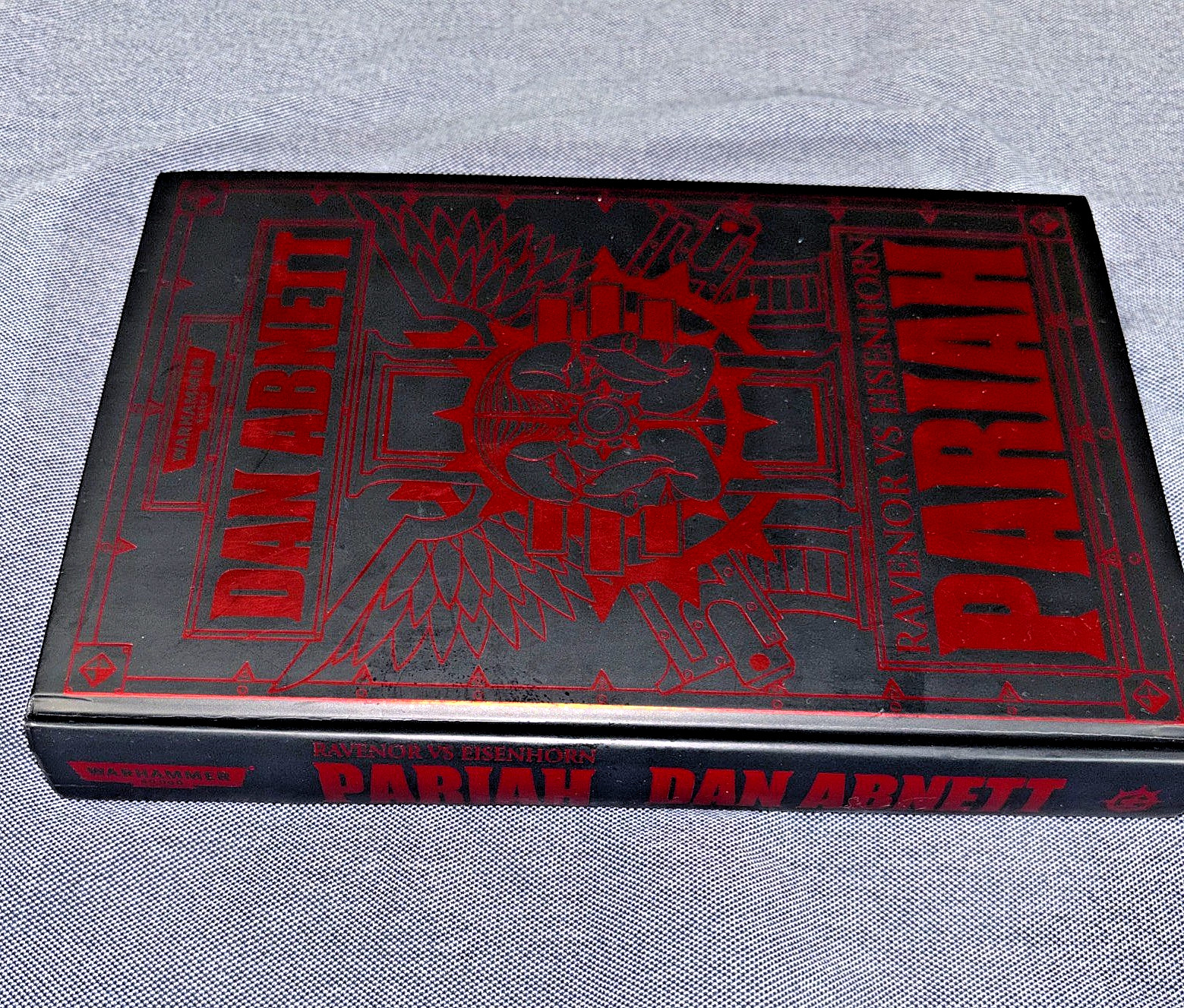 Pariah – Bequin Trilogy Novel – Dan Abnett – Warhammer 40k Hardcover 1st Edition