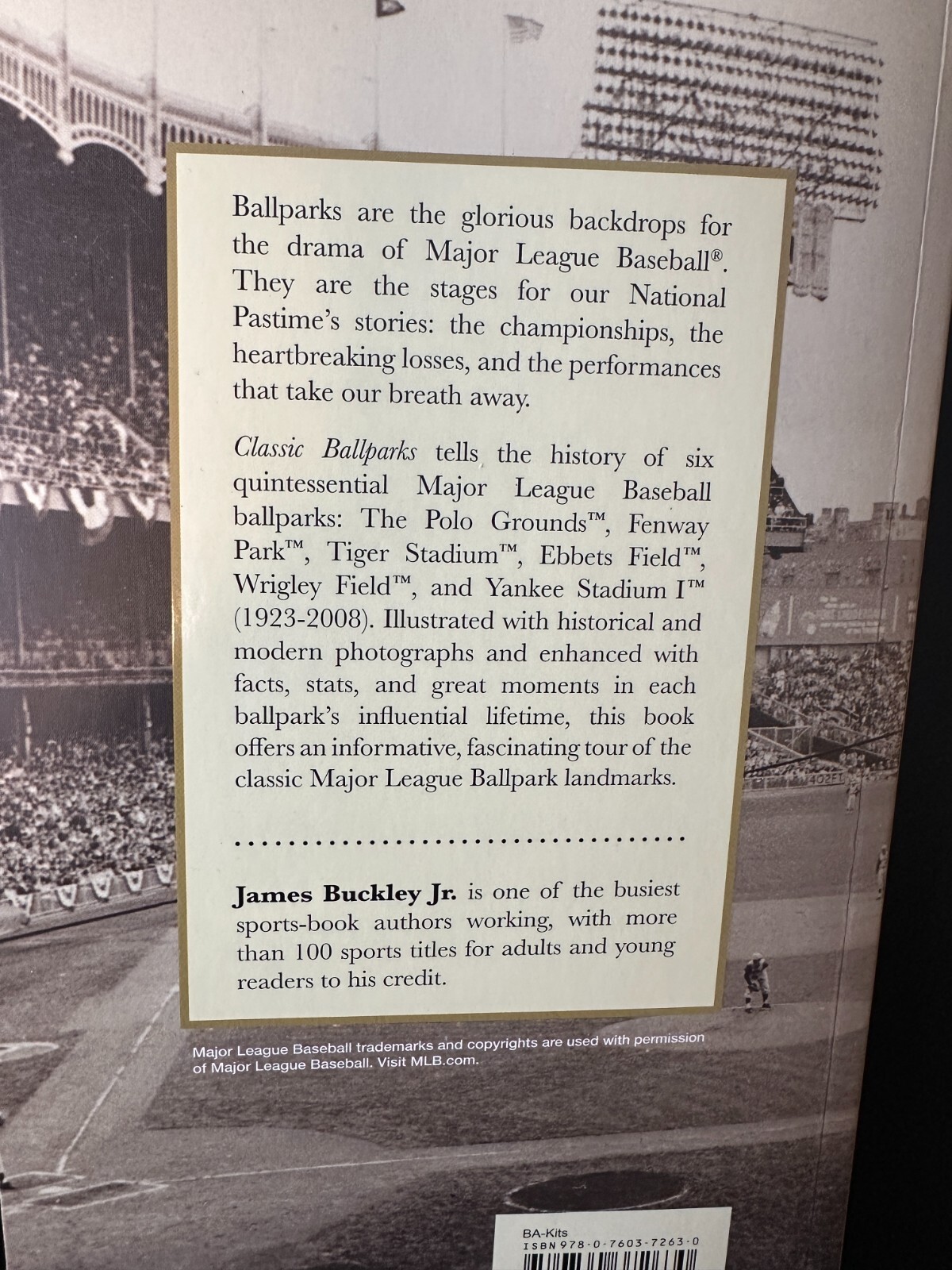 Classic Ballparks – A Collector’s Edition – Softcover – 140 Pages – 2021