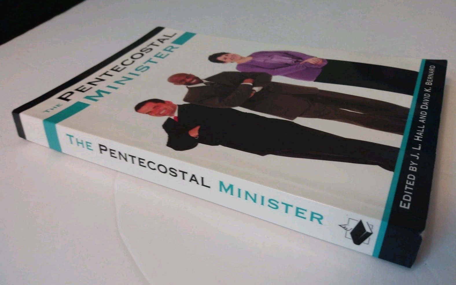 The Pentecostal Minister by J. L. Hall and David K. Bernard 2014