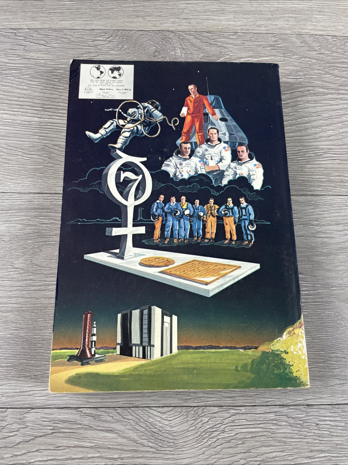 THE KENNEDY SPACE CENTER STORY, PUBLIC AFFAIRS OFFICE, PAPERBACK, 1974,