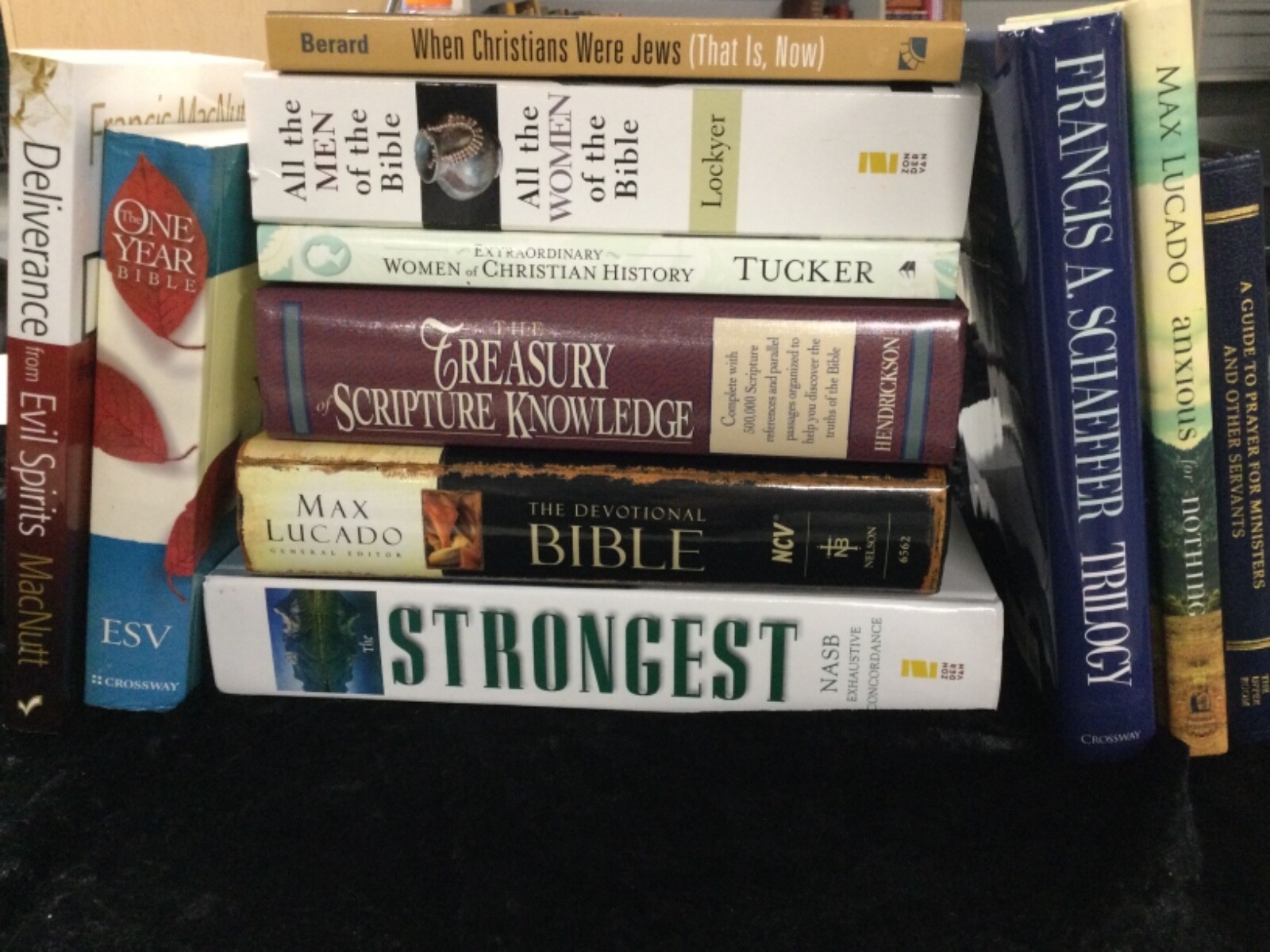 Religion Judaism Christianity Bibles Choose from Titles M-Z List #8 Very Good