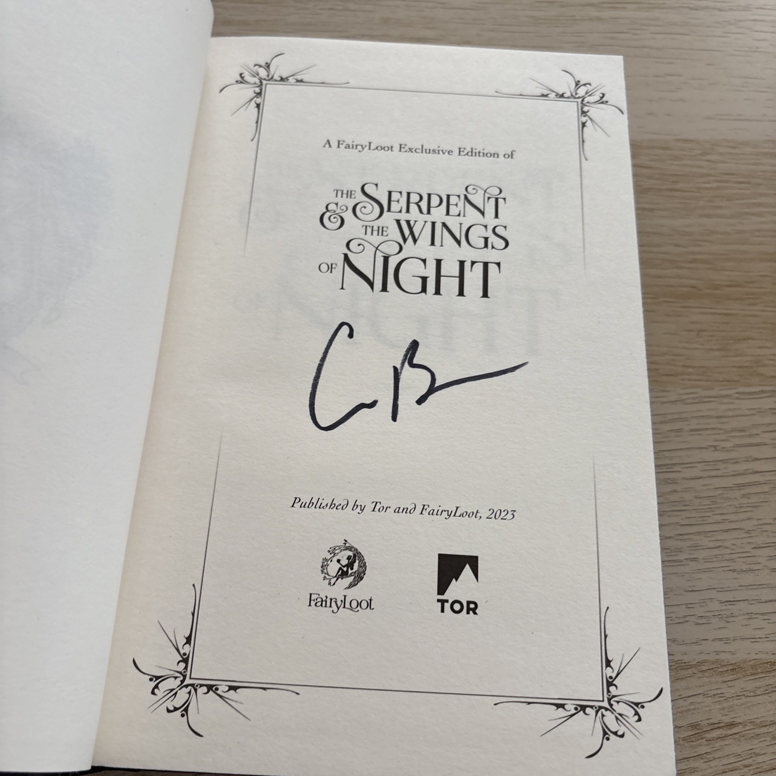 Signed Fairyloot Crowns Of Nyaxia (#1-2) Carissa Broadbent Sprayed Edges