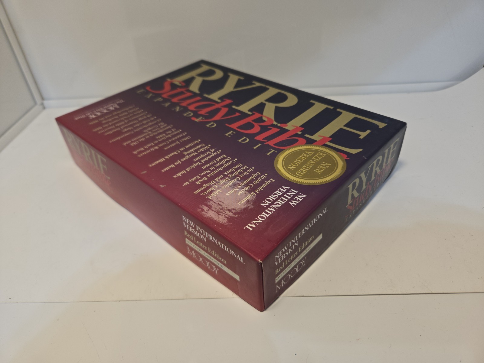 Ryrie Study Bible 1994 Expanded Edition NIV Red Letter Edition Dark Green – Box