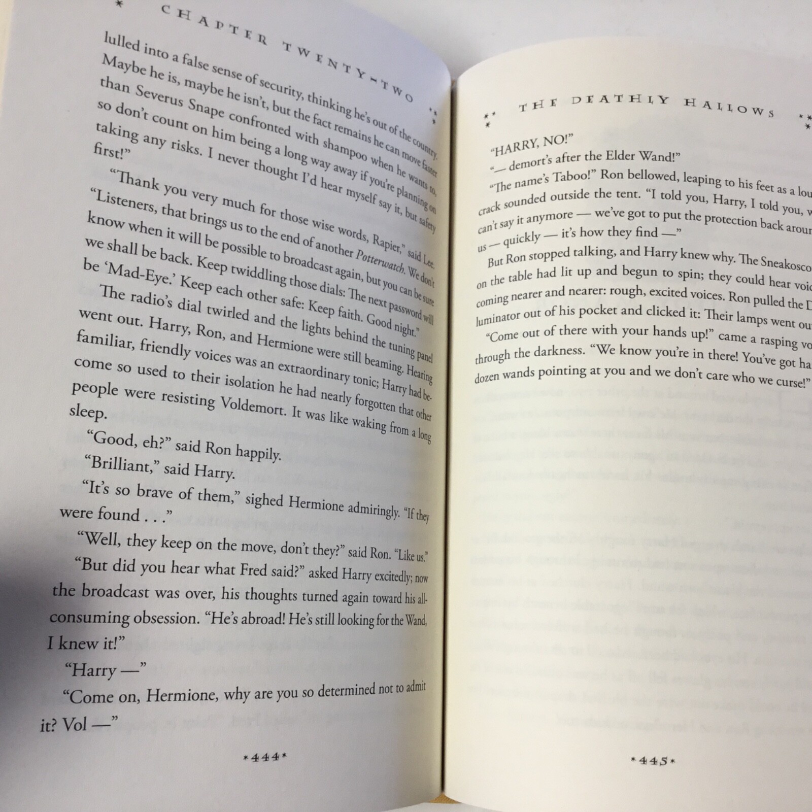 Harry Potter and the Deathly Hallows J. K. Rowling Arthur A Levine Books 2007