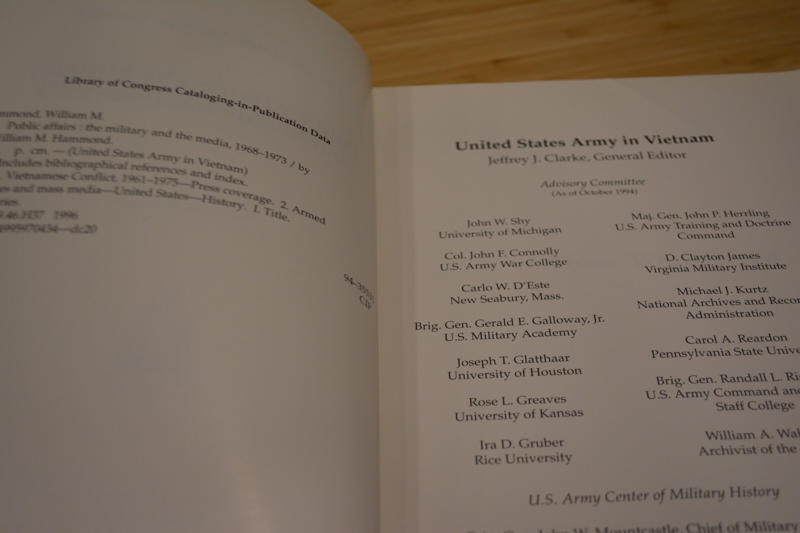 PUBLIC AFFAIRS: THE MILITARY AND THE MEDIA, 1968-1973 US Army in Vietnam Hammond