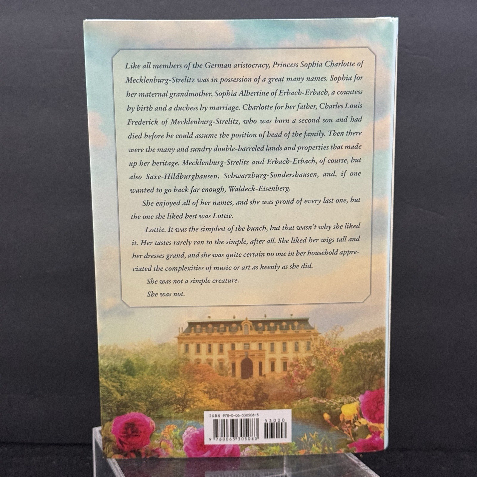 Queen Charlotte: BY Julia Quinn & Shonda Rhimes 1st Ed 1st Printing Reverse HCDJ